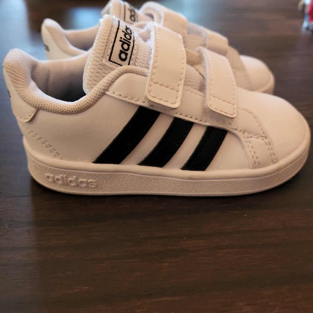 Toddler Adidas Shoes size 6.5